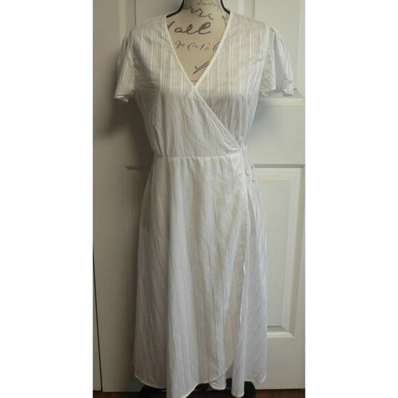 Treasure & Bond Puff Short Sleeve V-Neck Striped Wrap Dress Cover-Up White $79 - Picture 2 of 6